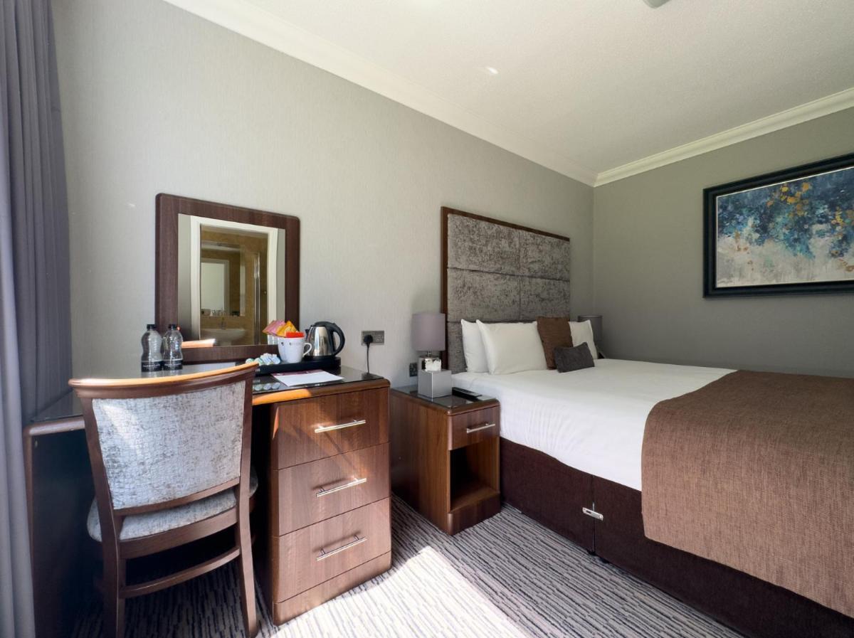 Hotel The Mount Country Manor & Golf 4*